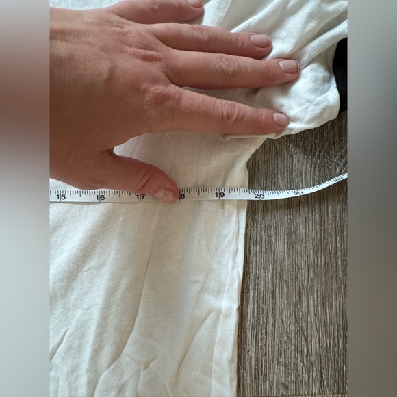 Saint Laurent Paris Université Men’s Graphic T-Shirt White & Black Tee Top EUC - Picture 5 of 6